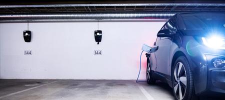 Zaptec elbillader er en smart lader med type 2 og innebygd jordfeilvern. 
