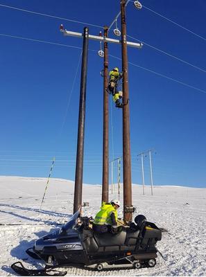 I Bodø Energi-konsernet tar vi inn lærlinger. På bildet er lærling Mats som i dag er fast ansatt i Frost Kraftentreprenør